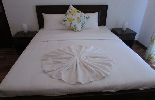 Floriden Apartments - Photo 2