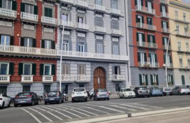 Caracciolo Seafront Charme Home - Photo 29