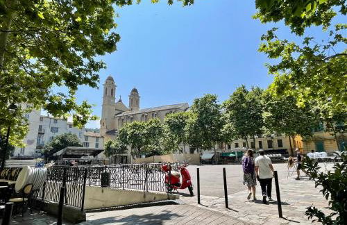 Appartement T3 Place du Marché - Photo 31