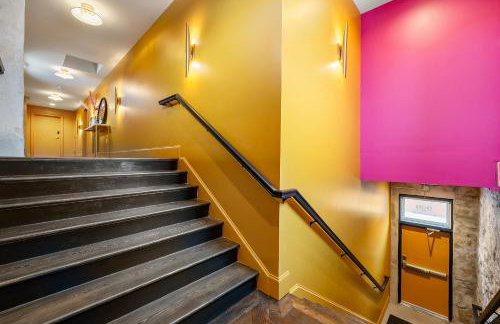 Opulent Loft on Main St -Walk to Stone Mtn Park! - Foto 10