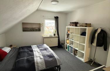 1 Bedroom with small bath - Perfect for long distance travel stop - Foto 3