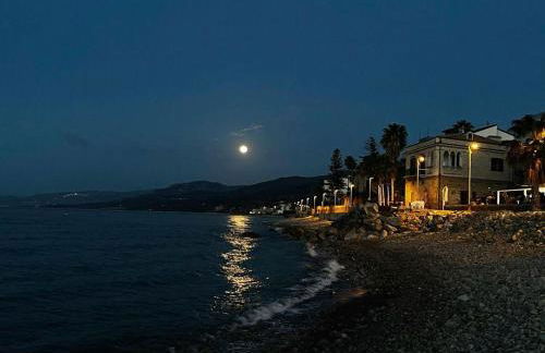 Stanza del pescatore - casa rustica sul lungomare - Foto 8
