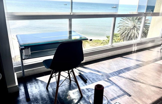 Seafrontapartment-sleeps4-pool-parking-garden - Foto 14