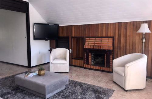 Apartamento encantador com lareira - Foto 1