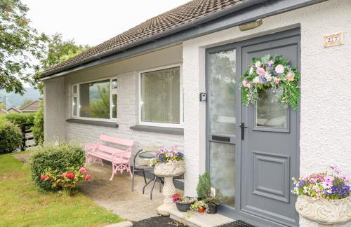 27 Pinewood Hill - Photo 3