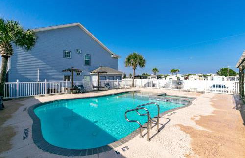 Beach Bunker by Silver Sands Vacation Rentals - Foto 6