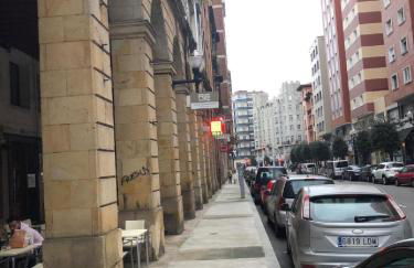 1 linea de playa puerto deportivo Vistas al mar recién reformado - Photo 58