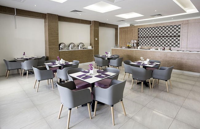 Lily Hotel Suite Hofuf - Photo 29