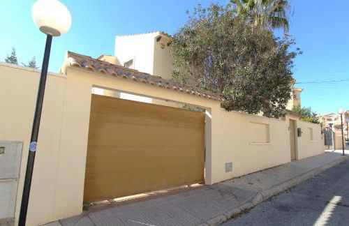 4 Bedroom Family Villa with Private Pool in Villa Martin - Foto 57