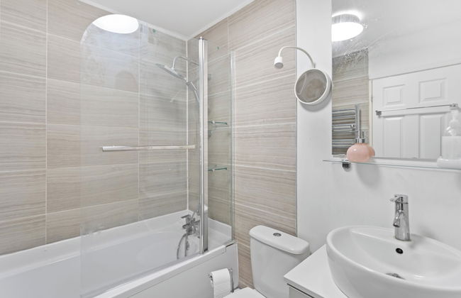 Cozy 2 Bed Apartment Close to Lcy & Excel - Foto 13