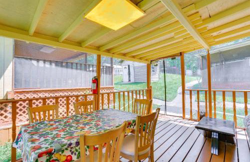 5 Mi to Swinging Bridge Reservoir Cabin with Porch! - Foto 15