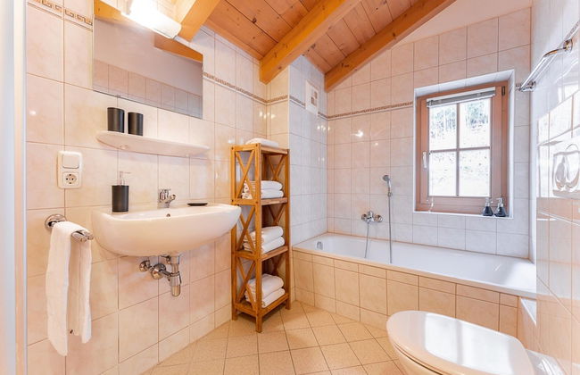 Chalet in Konigsleiten Near Ski Bus - Foto 24