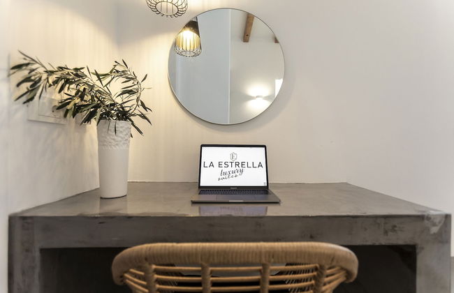 La Estrella 4 Suites with Sea View & 4 Prive Hot Tub - Foto 67