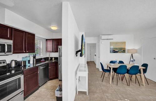 Lovely 1- Bedroom Rental Unit With Pool - Foto 108
