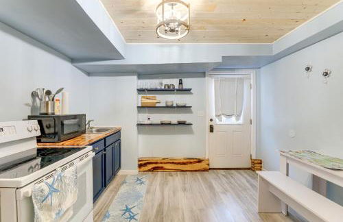 12 Mi to Beach! Cozy Cove with Patio in Newport - Foto 4