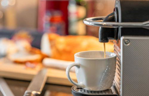 LIVINGLike-Apartment - Central & Spacious with Balkony & Garage, Coffee - 103m2 - Foto 16