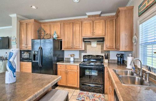 Coastal Heaven - Crystal Beach Relaxing Beach Home - Foto 14