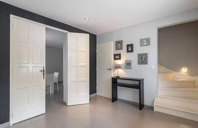 Luxurious Villa in Saint Genies de Fontedit With Heated Pool - Foto 2