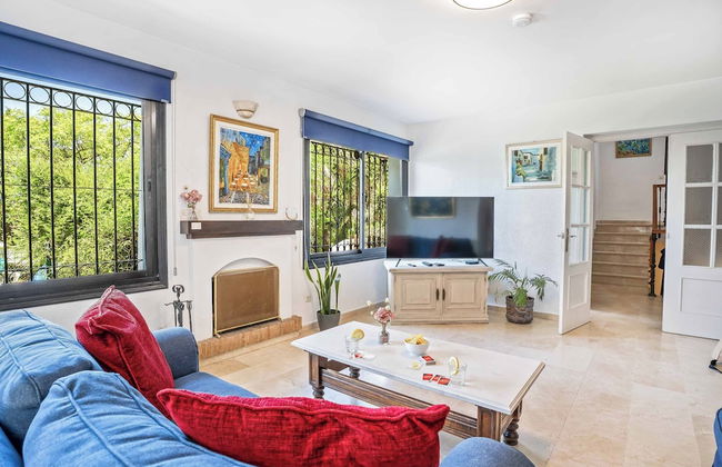 Villa Corrib - Photo 3