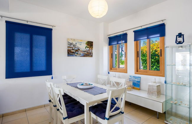 Villa Argaka Sunset Large Private Pool Walk to Beach Sea Views A C Wifi Eco-friendly - 2760 - Foto 29