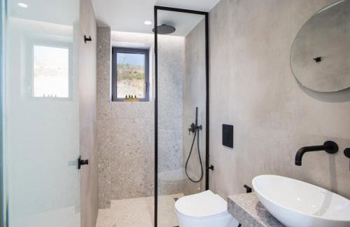 Eforasis Villas, with Heated Spa Whirlpool, by ThinkVilla - Foto 25