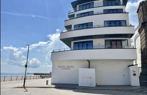 The Lookout-Sea Views-Balcony-Free parking - Foto 28