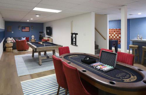 Pine & Paddle Getaway Game Room Hot Tub Pool - Foto 34