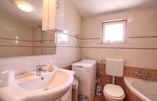 Charming villa Nera with pool and hydromassage near the beach - Foto 40