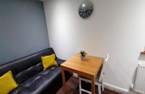 1-Bed Apartment Near Coventry Hospital - Foto 14