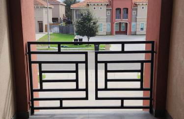 Fully Furnished 3BR and 2BA Gem Near Airport & Mall - Foto 20