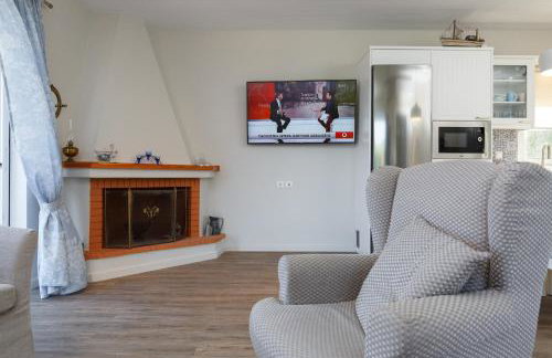 Into The Blue Villa - Photo 13