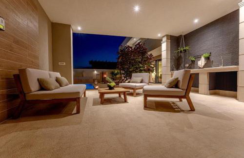 Luxury villa Adris with heated pool, Gym, sauna - Split - Photo 18