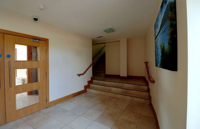 St Angela’s Lakeside Aparthotel - Photo 2