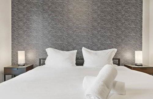 Spacious LUX 2BR 2B Unit in Austin with Pool! - Photo 5