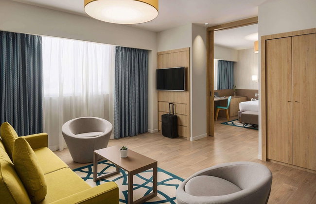 Adagio Jeddah City Center - Photo 25