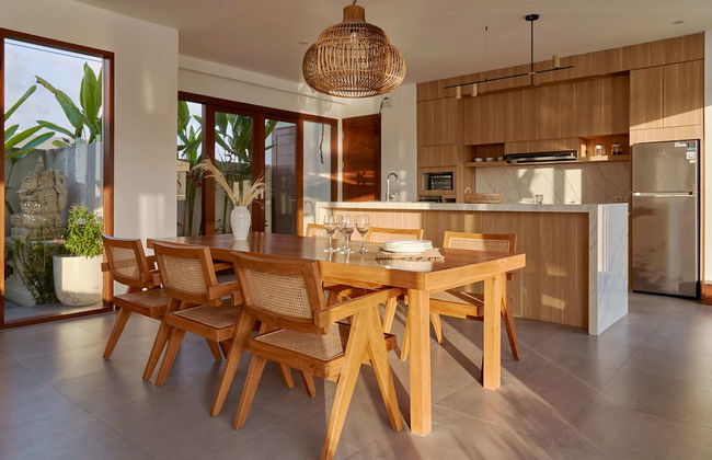 Om Cemagi Beach Villa - Foto 23