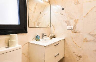 Claudia Luxury Apartment near the beach with a pool, gym, and secure gated parking - Foto 30
