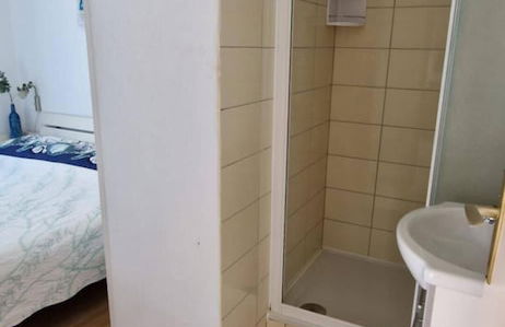 Sea-view Apartment - Sleeps 4, Parking & Balcony - Foto 7