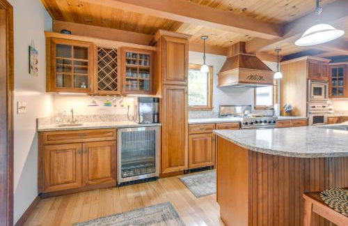 Milton Hidden Gem with Pool, Hot Tub and Fireplace! - Foto 7