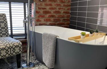 Town center cottage with Hot tub - Foto 21