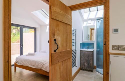 Upper Cottage - Photo 41