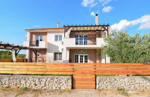 Amazing Apartment In Kasic With Wifi - Photo 3