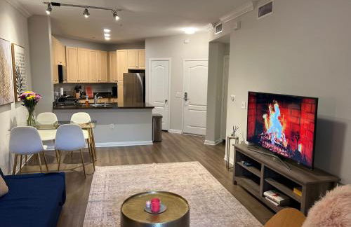 Spacious 1bdrm apartment 10 mins to Cedars-Sinai by car FREE Parking, King bed - Photo 4