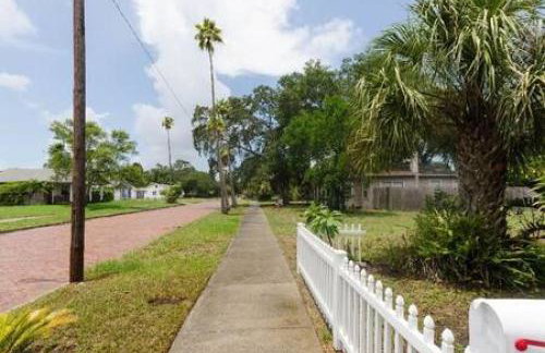 The Pineapple Bungalow St Pete - Foto 27