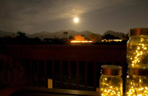 Pool-side Villa with Perfect Views - Foto 21