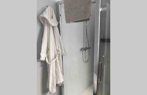 Emilio's House Located in a Quite and Residential Area - Foto 55