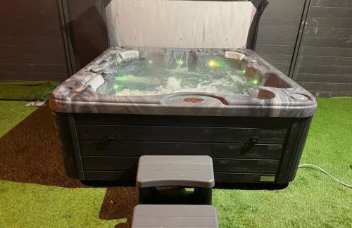 New Modern Stylish Villa Near City Centre Birmingham, with outdoor Hot Tub - Foto 18