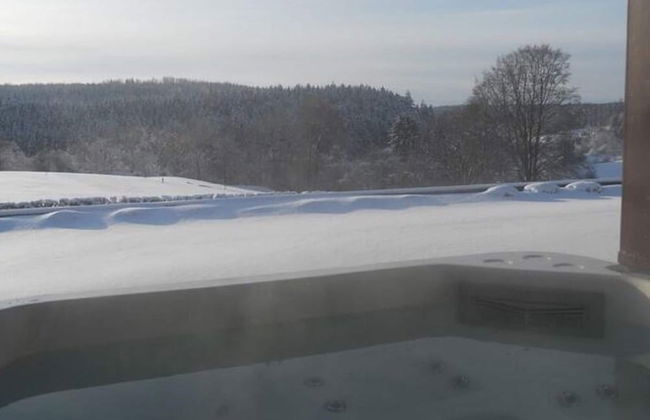 Classy Holiday Home in Martilly with Hot Tub - Photo 21