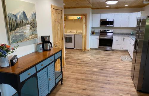 Blue Sky Cabin - Built in 2023 this 3 bed 2,5 bath home has gorgeous views - Foto 9