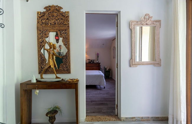 Majestic Holiday Home in Laroque With hot tub - Foto 3